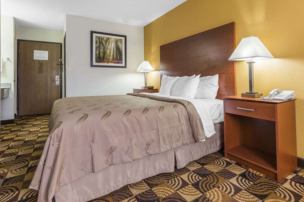Quality Inn Sycamore DeKalb - photo 16