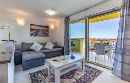 Stunning Apartment In Liznjan With Wifi — 4-Star Luxury Hotel in Liznjan, Croatia