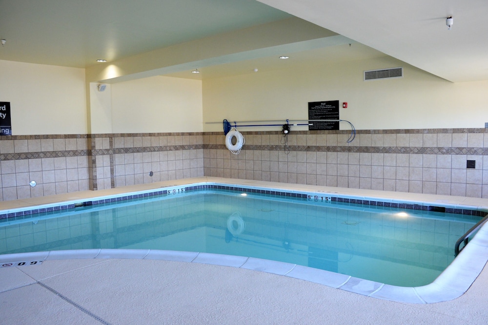 Hampton Suites Birmingham Hoover - photo 35