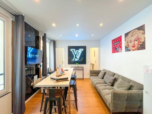 115 Urban Vuitton Saint Denis - last minute hotel in Paris