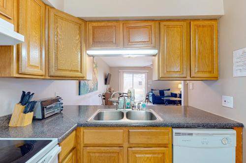 Sunnyside C - last minute hotel in Panama City Beach