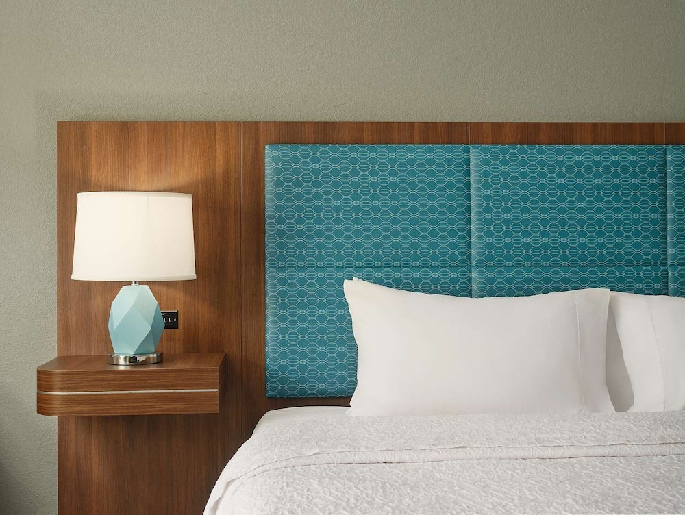 Hampton Inn Covington - photo 8