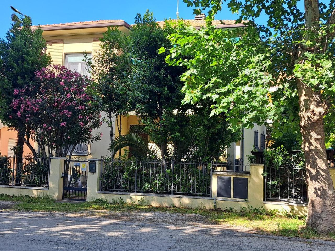 Domus Le Palme in Fano, Italy