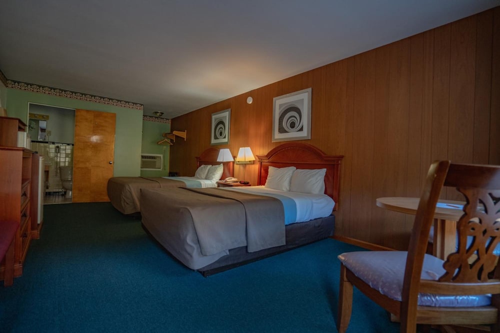 Mahoning Inn - carbon neutral hotel in Lehighton