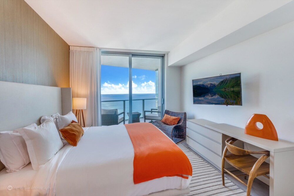 Contemporary Beach Resort Condos - photo 111