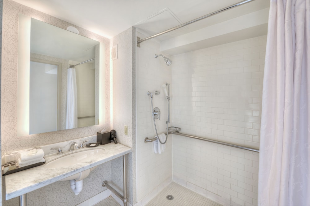 Sheraton Baltimore Washington Airport Hotel BWI - photo 23