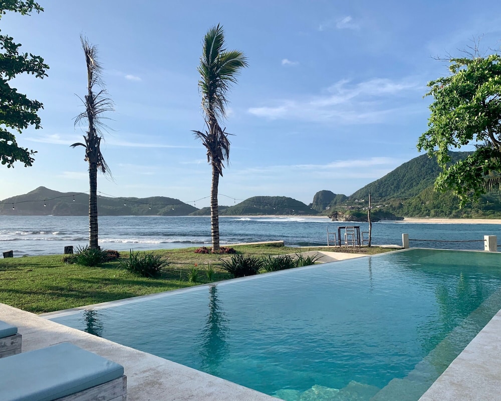 Kacchapa Resort and Restaurant — hotel in Sekongkang Bawah