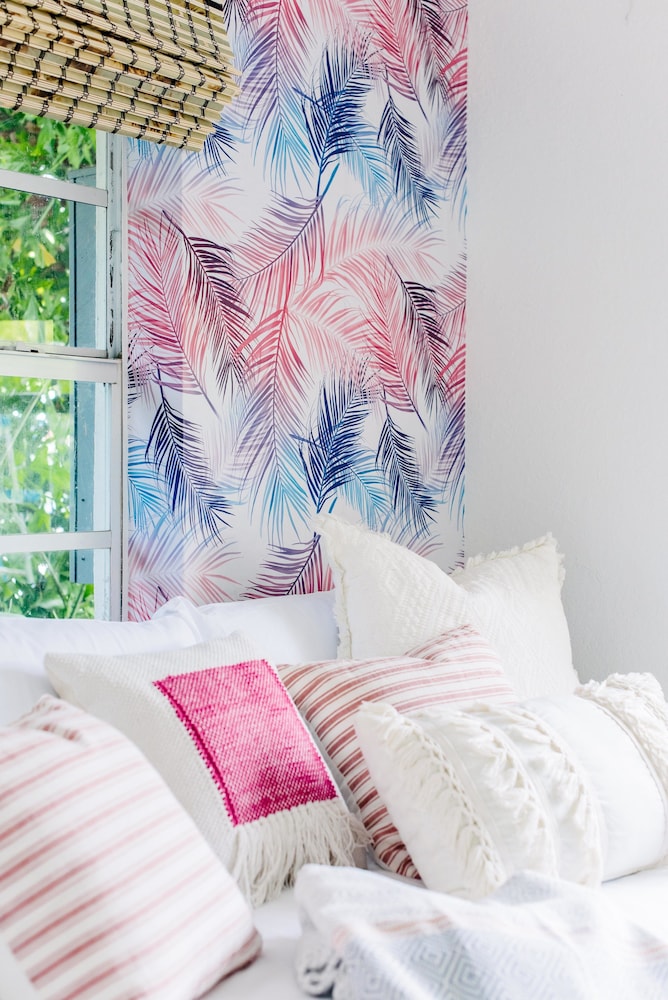 Charming 3BR in Wynwood by Sonder - photo 8