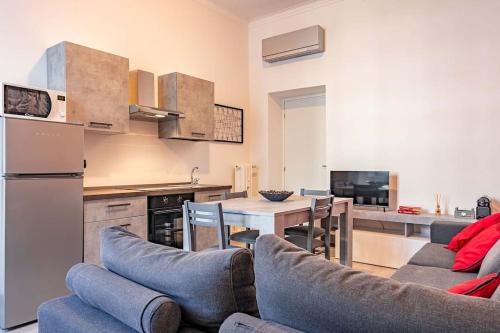 Guest Planet Modern flat Centrale M2 — 4-Star Luxury Hotel in Milan, Italy