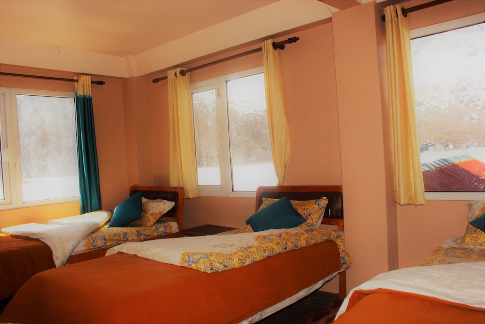 Thanka Inn Gokyo — Namche Bazar — photo 3