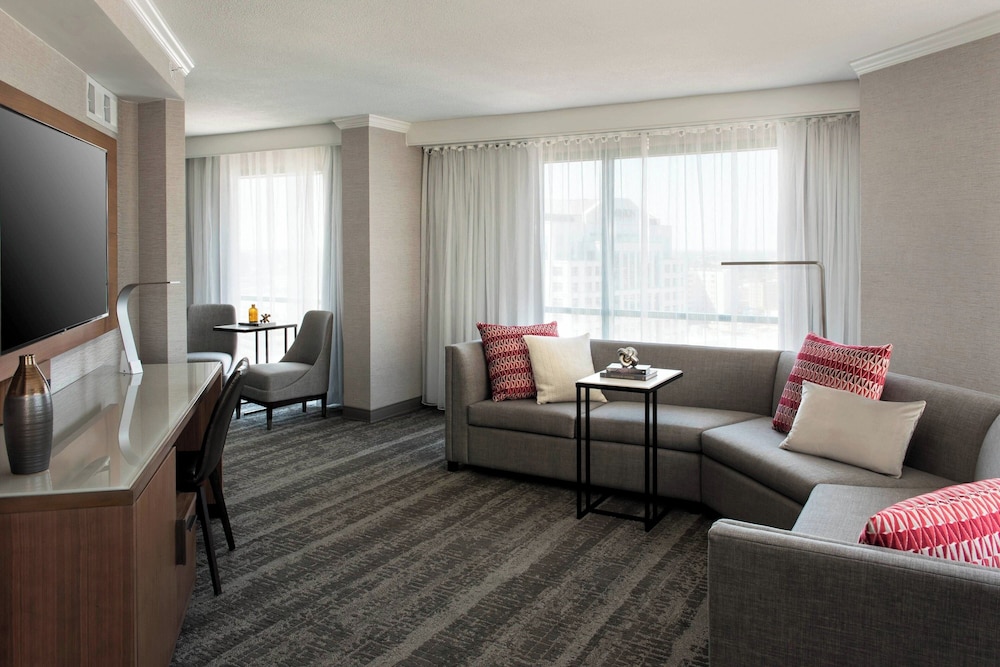 Norfolk Waterside Marriott - photo 12