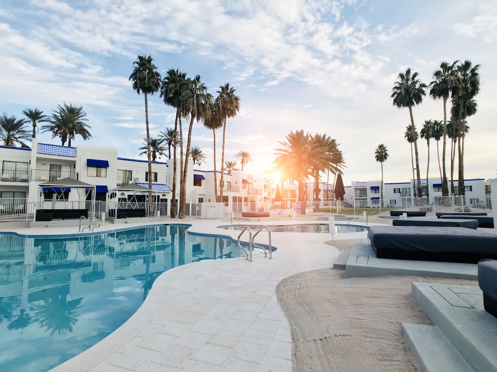 Serene Vegas Boutique Hotel Las Vegas - photo 48