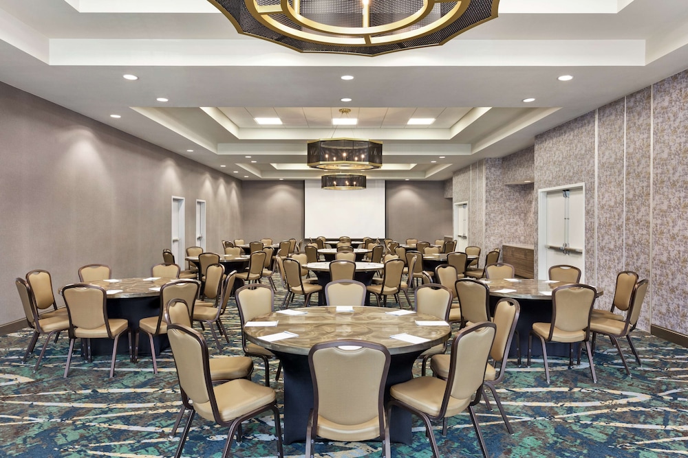 Hilton Garden Inn Houston Energy Corridor - photo 32