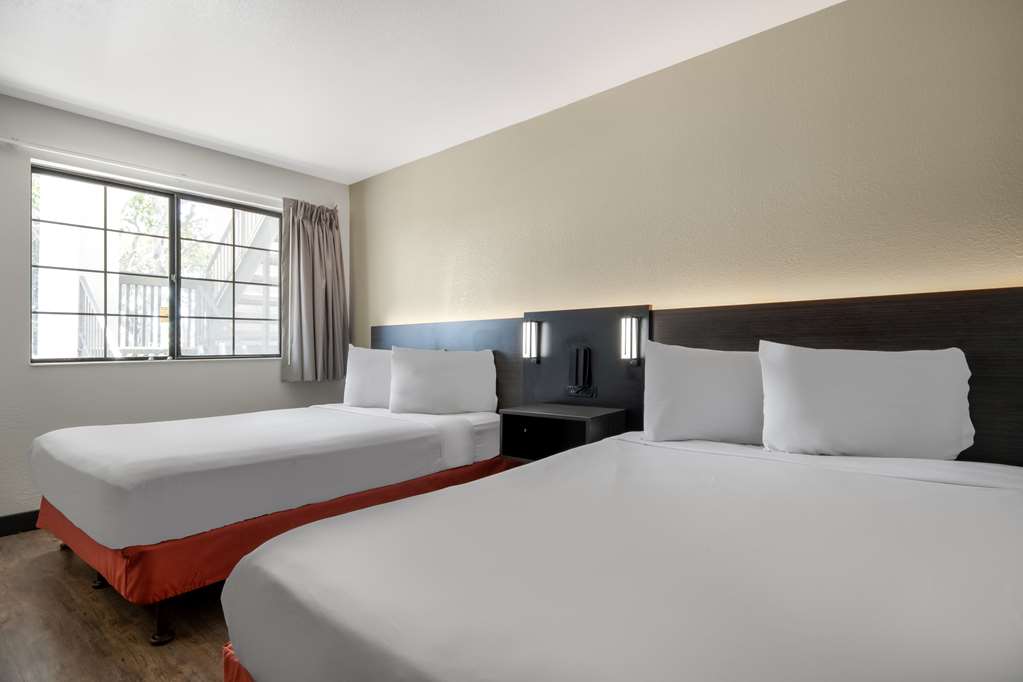 Motel 6 Lompoc CA - photo 7