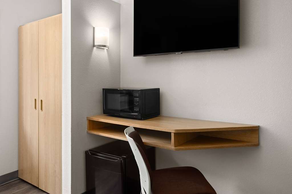 Microtel Inn by Wyndham Raleigh Durham Airport - photo 16