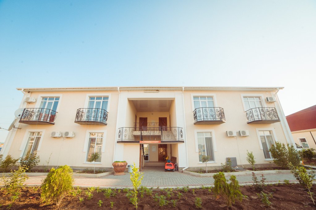 Narlen Hotel in Feodosiya, Ukraine