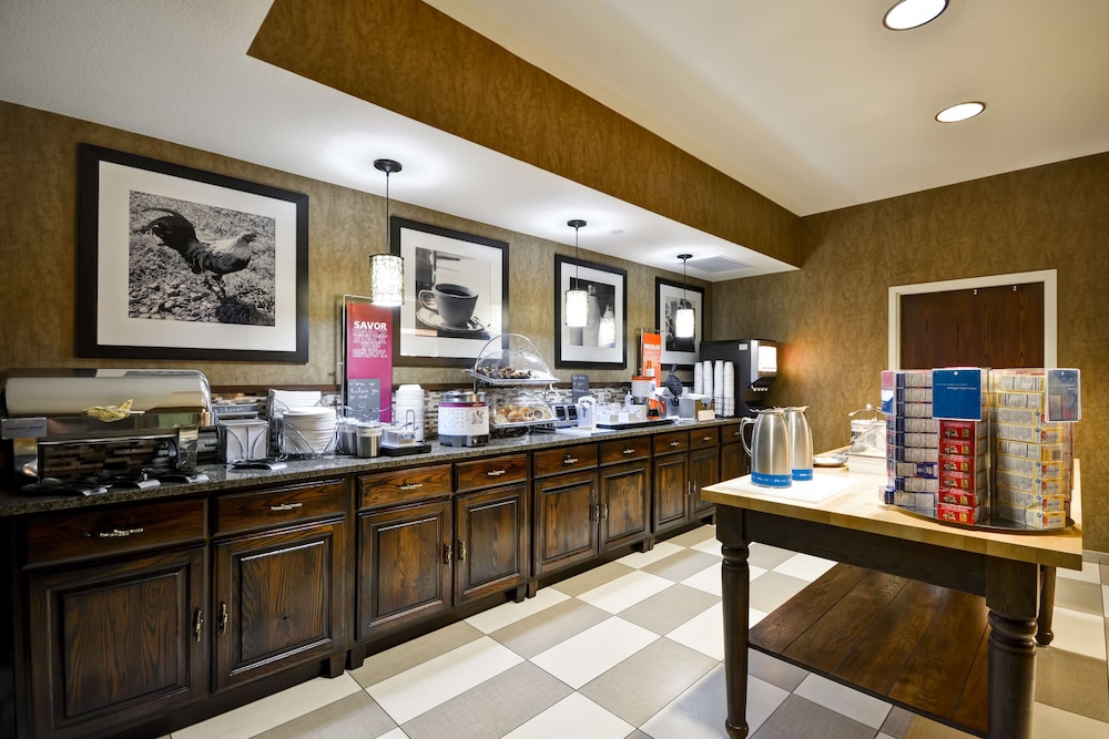 Hampton Inn Bozeman - photo 22