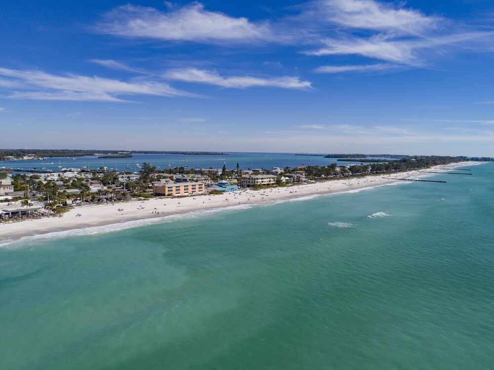 Beach Sands A 201 by Anna Maria - photo 47