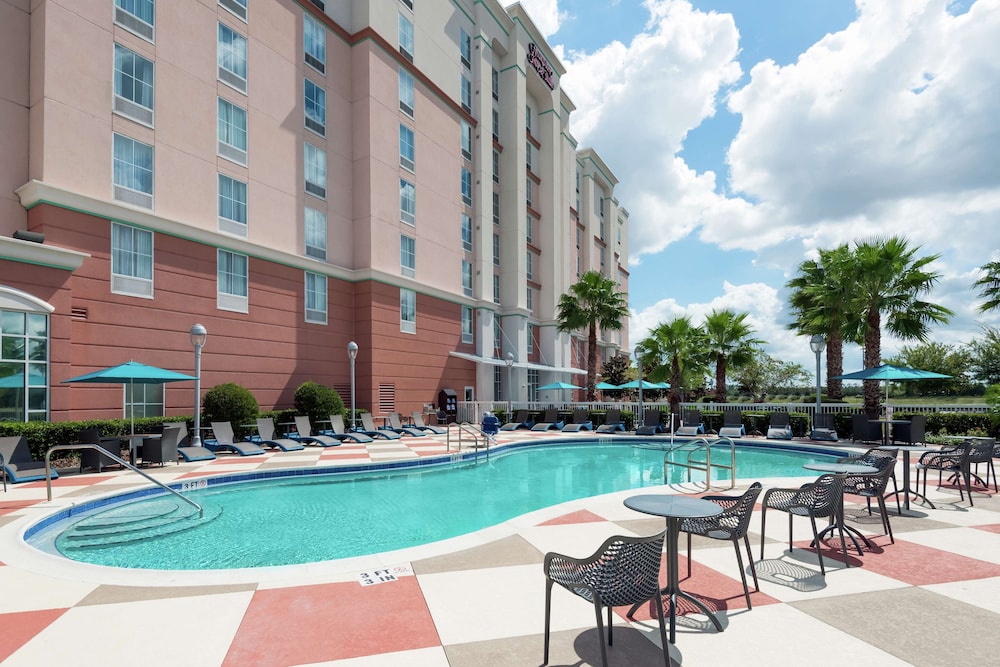 Hampton Inn & Suites Orlando Airport @ Gateway Village - photo 27