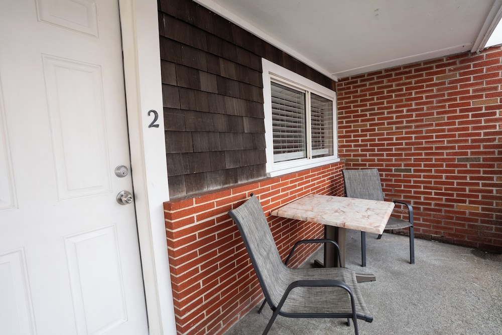 Janmere Motel - photo 55