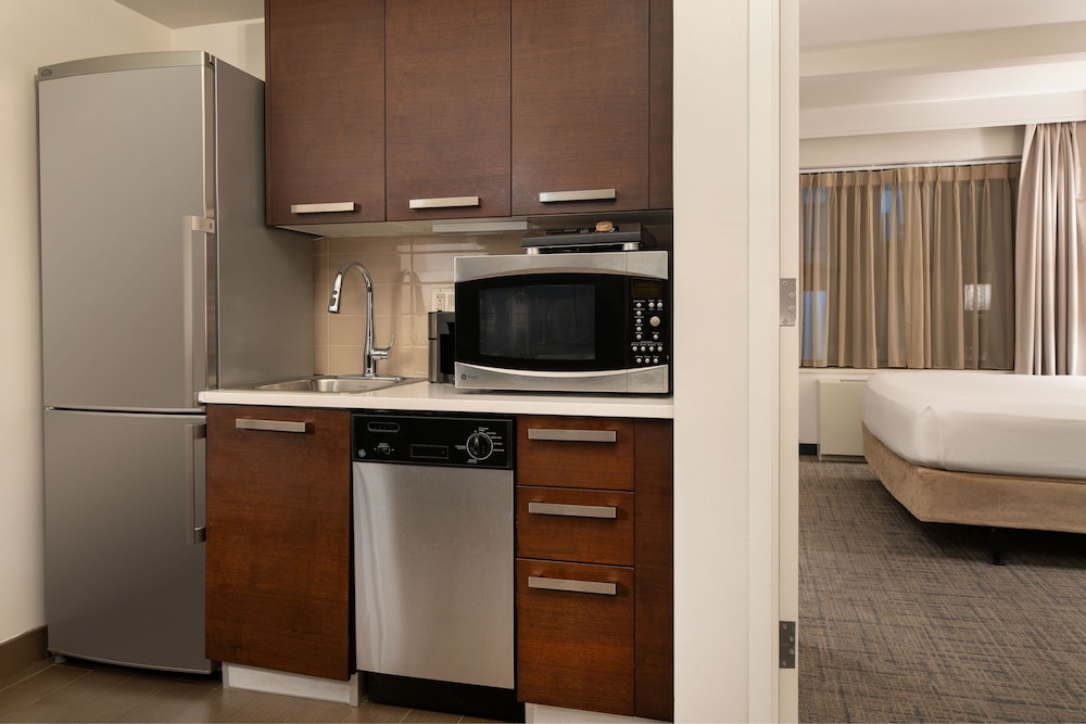 Residence Inn by Marriott New York Manhattan Midtown East - photo 25