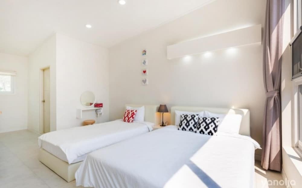 Pushkin Hotel - carbon neutral hotel in Buzuluk