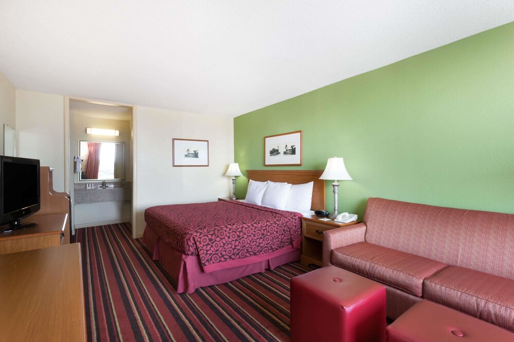 Days Inn Blacksburg Conference Center - photo 8