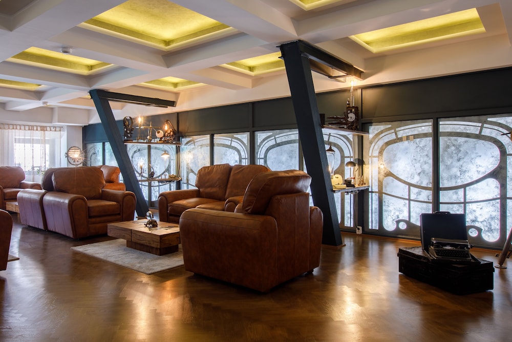 Casa Hrisicos — 4-Star Luxury Hotel in Constanta, Romania