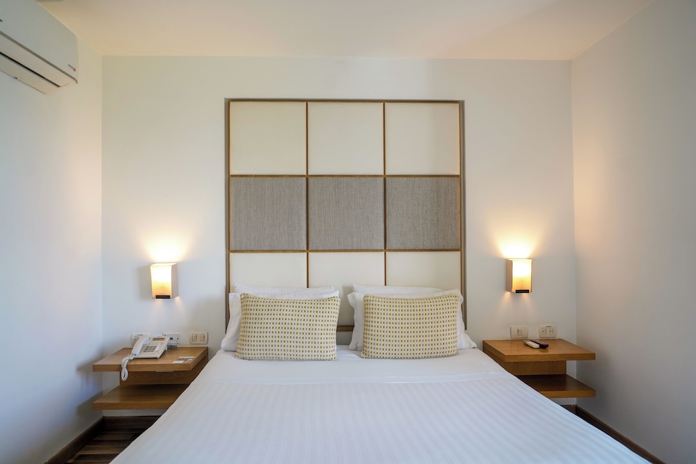 Ilar Bulevar Del Rio Hotel Downtown Cali — Cali