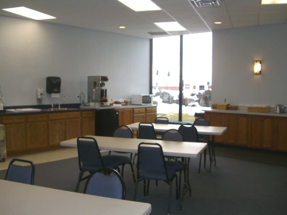 Quails Nest Inn and Suites - photo 27