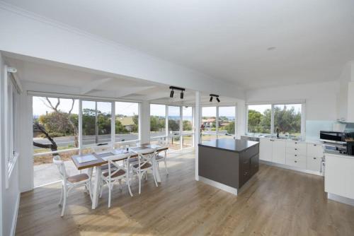 Ocean View Cottage Anglesea — Anglesea — photo 5