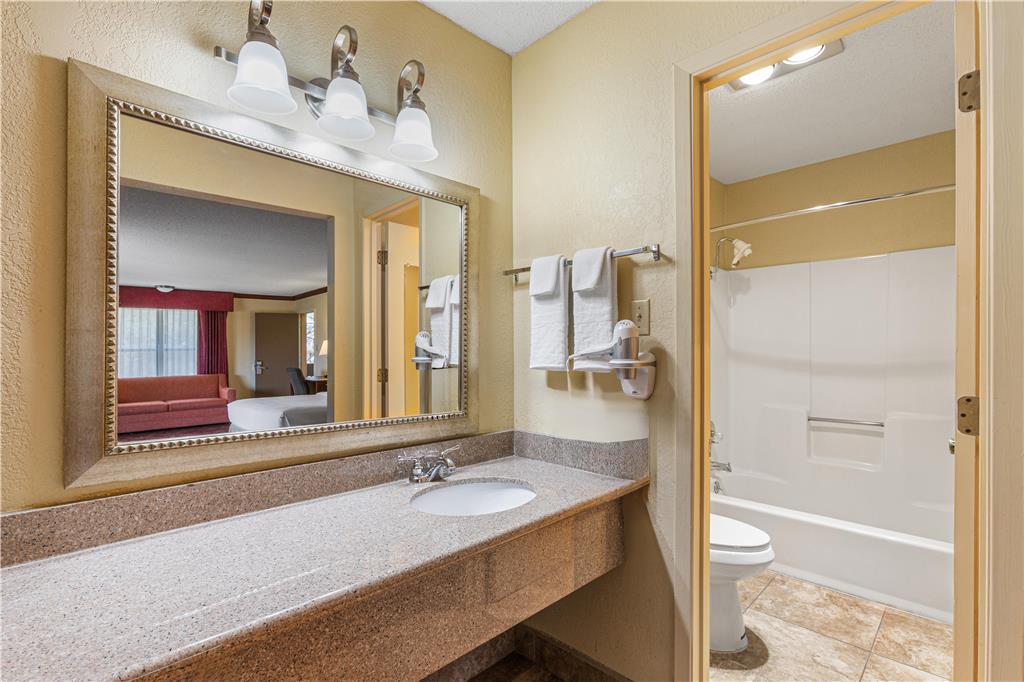 Best Western Pine Springs Inn - photo 23