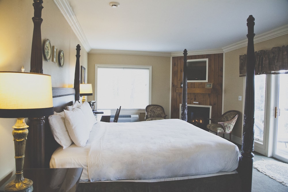 The Inn at Crestwood - photo 4