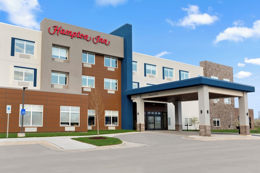 Hampton Inn Saline - carbon neutral hotel in Saline