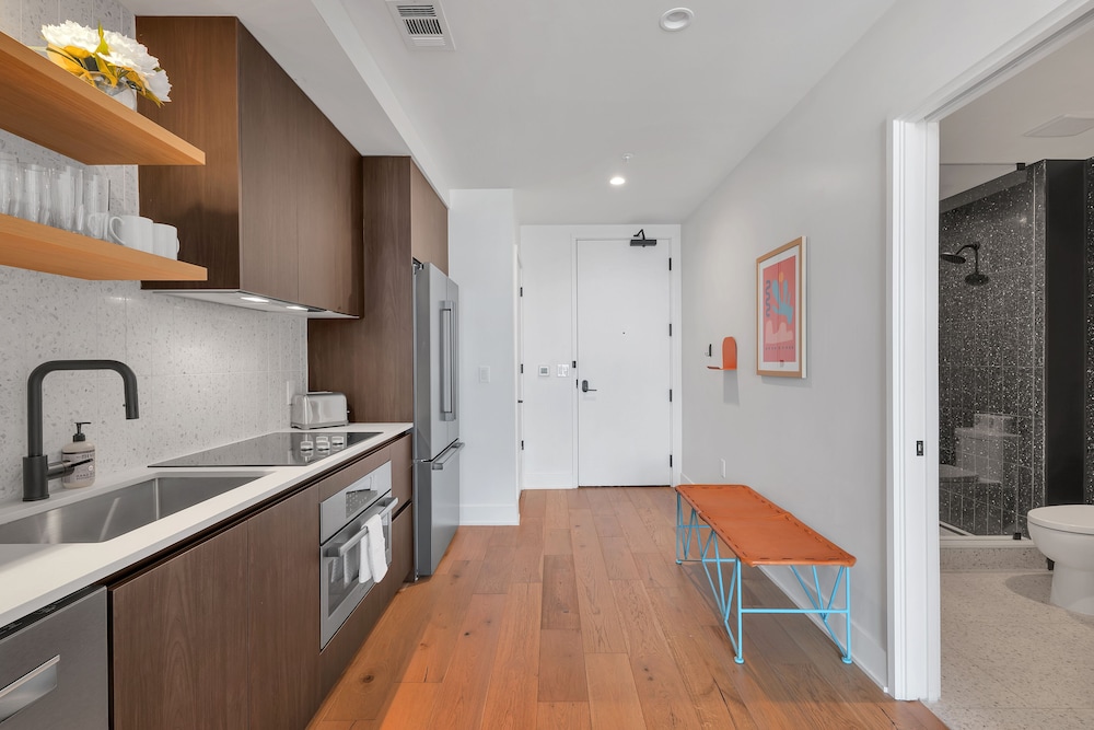Austin Condo Hotel - photo 315