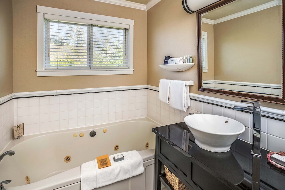 Cannon Beach Hotel Collection - photo 80