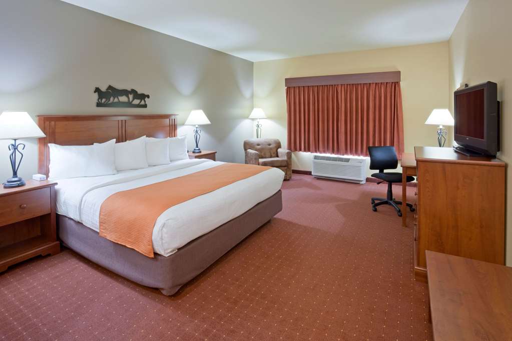 AmericInn by Wyndham Fargo Medical Center - photo 21