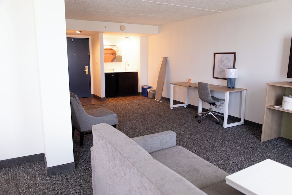 Spark by Hilton Mechanicsburg - photo 17