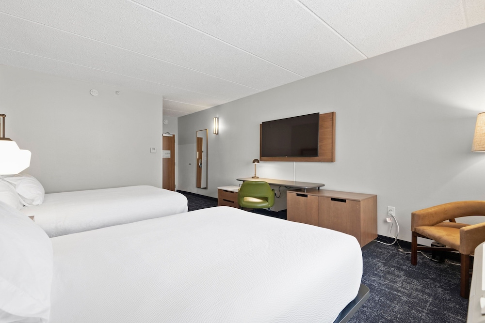 Fairfield Inn & Suites by Marriott Hickory - photo 7