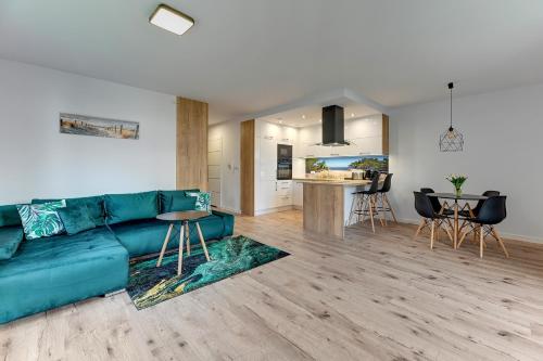 Apartment Morska Bryza by Noclegi Renters — 4-Star Luxury Hotel in Puck, Poland