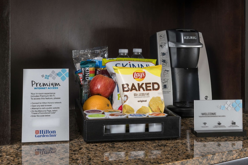 Hilton Garden Inn Silver Spring White Oak - photo 12