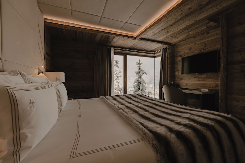 Ultima Hotel Courchevel — Courchevel — photo 2