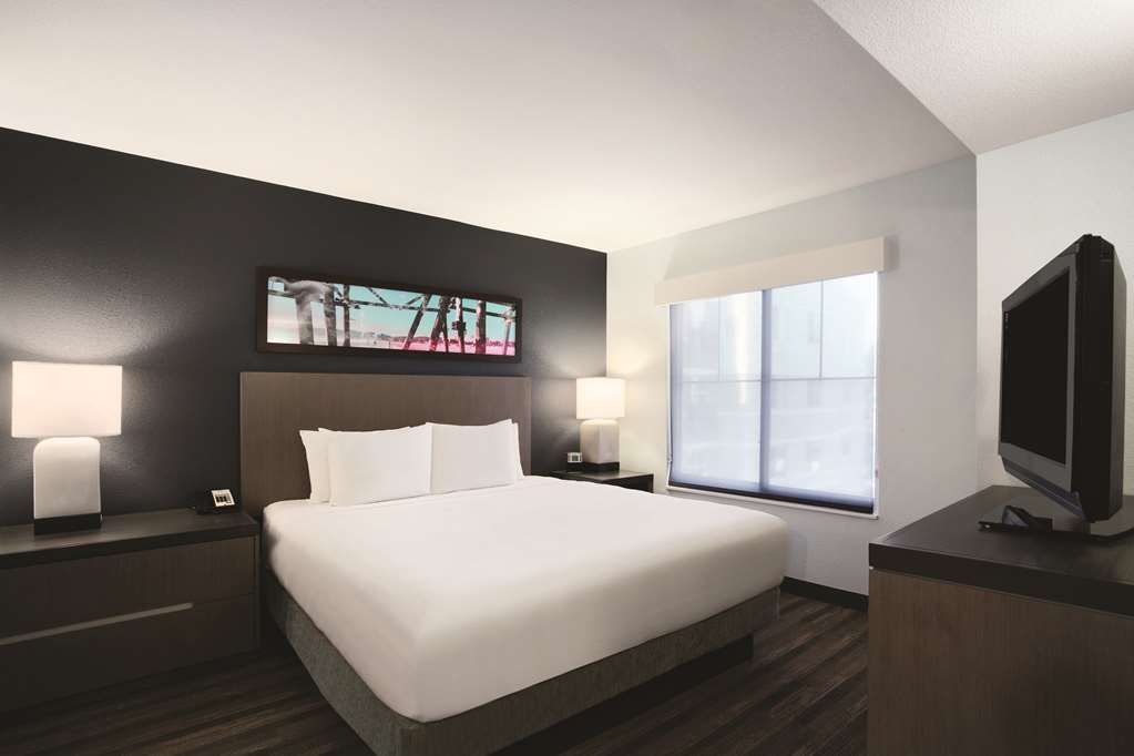 HYATT house Pleasant Hill - photo 22