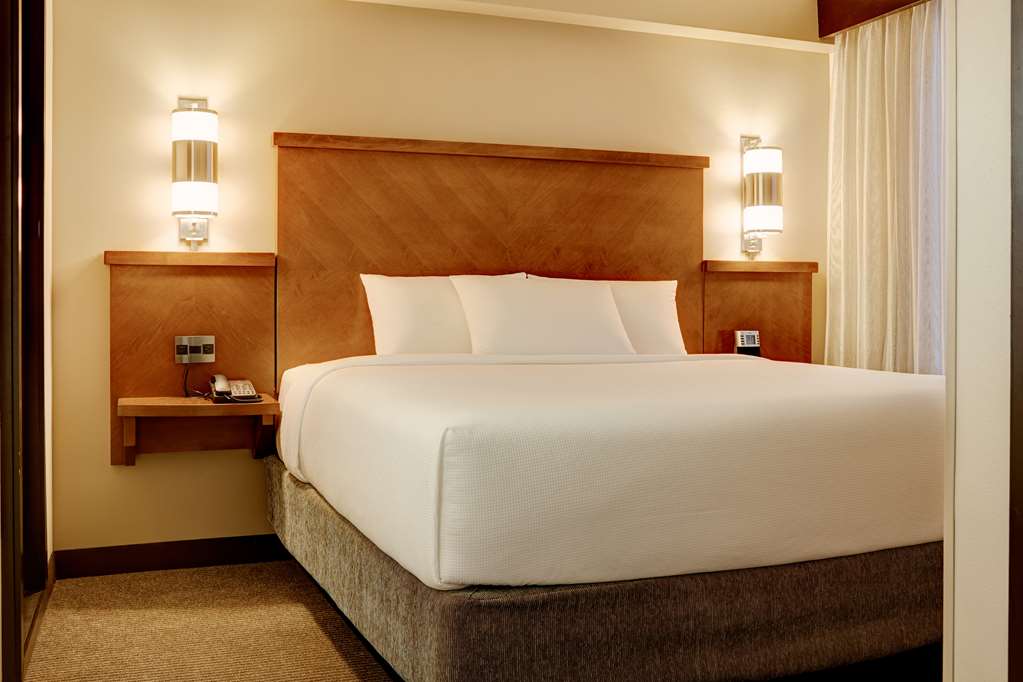 Hyatt Place Boston Medford - photo 22
