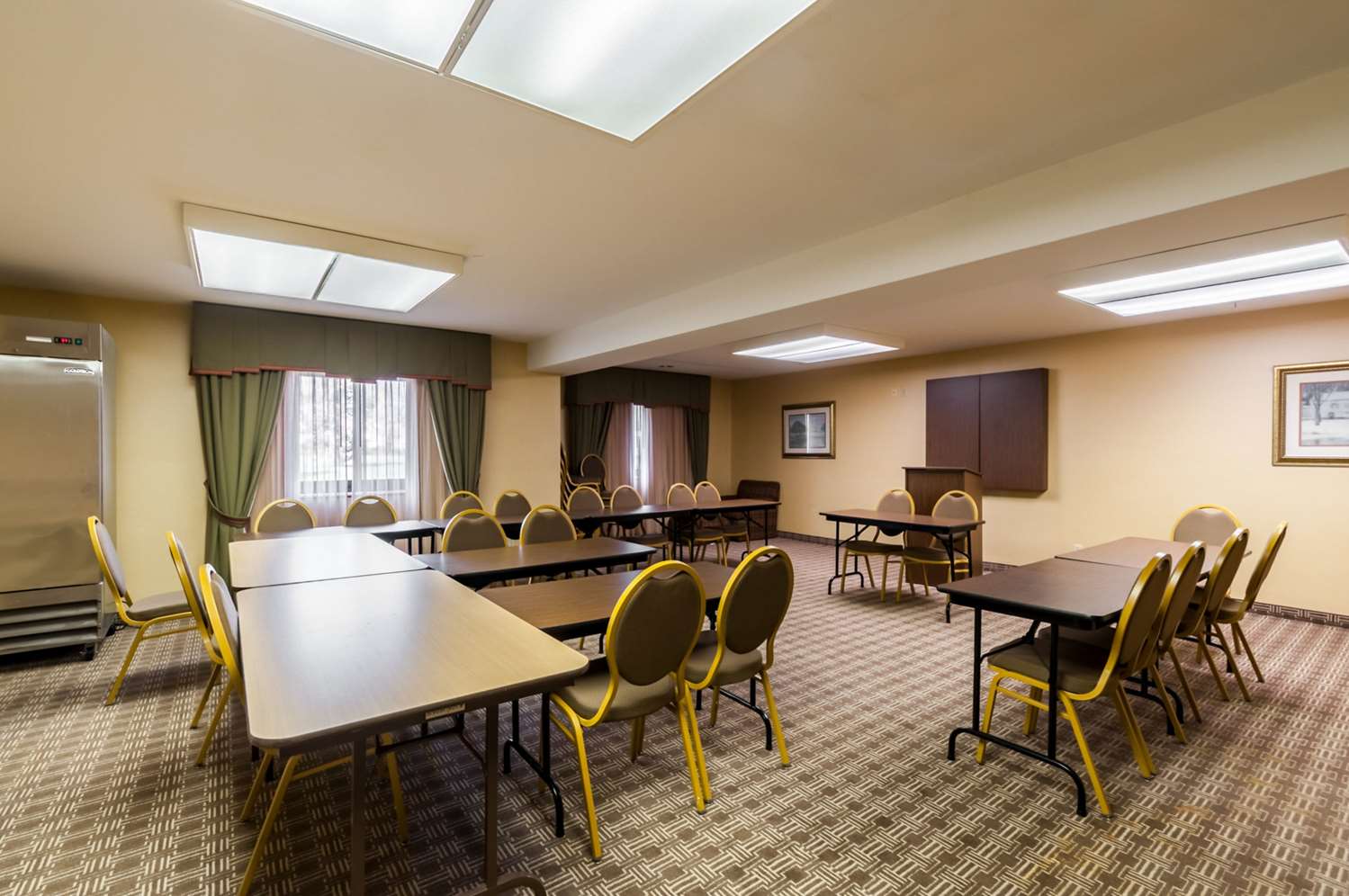 Red Roof Inn & Suites Chestertown - photo 18
