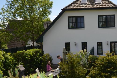 Ferienhaus Kormoran in Gross Zicker Halbinsel Moenchgut — Ostseebad Binz — photo 2