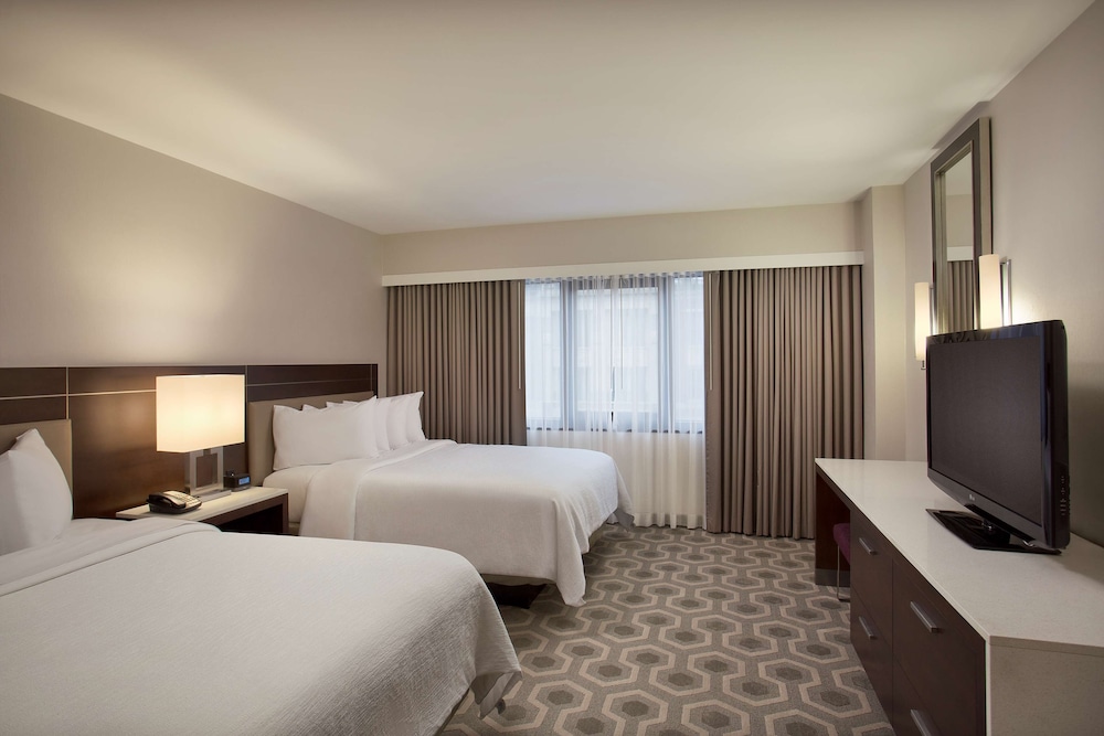 Embassy Suites by Hilton Washington D.C. Georgetown - photo 13