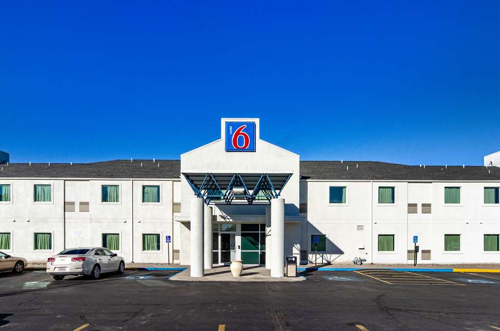 Motel 6 Wheatland WY - photo 8