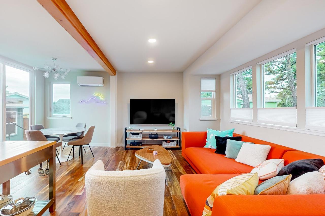 Shipwreck in Pacific, United States