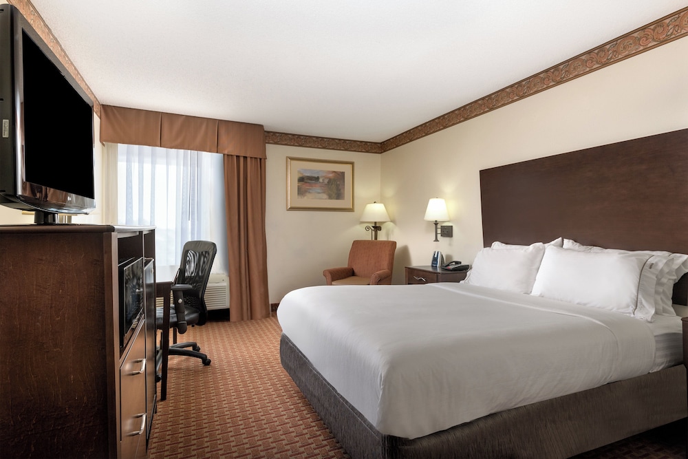 Holiday Inn Express & Suites Wilson I 95 By IHG - photo 10
